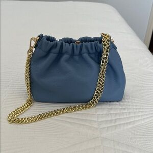 Elegant Blue Women's Bag with Gold Chain. Genuine Leather Made in Italy